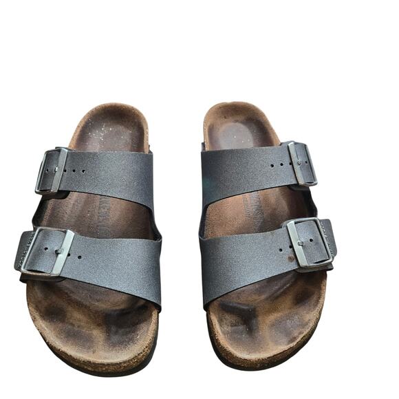 Birkenstock Arizona sandals in a shade of grey - Picture 1 of 8